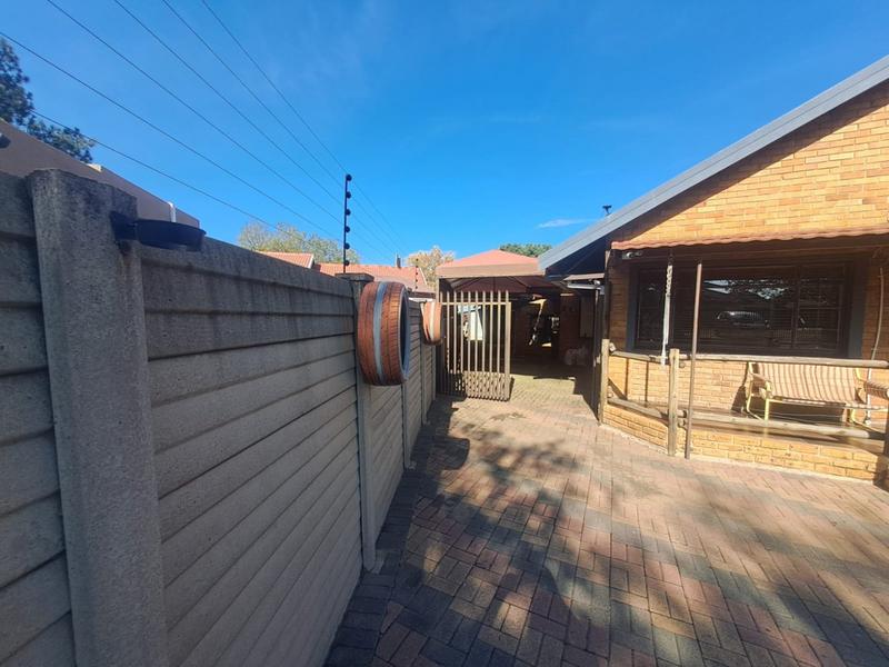 3 Bedroom Property for Sale in Vaalpark Free State